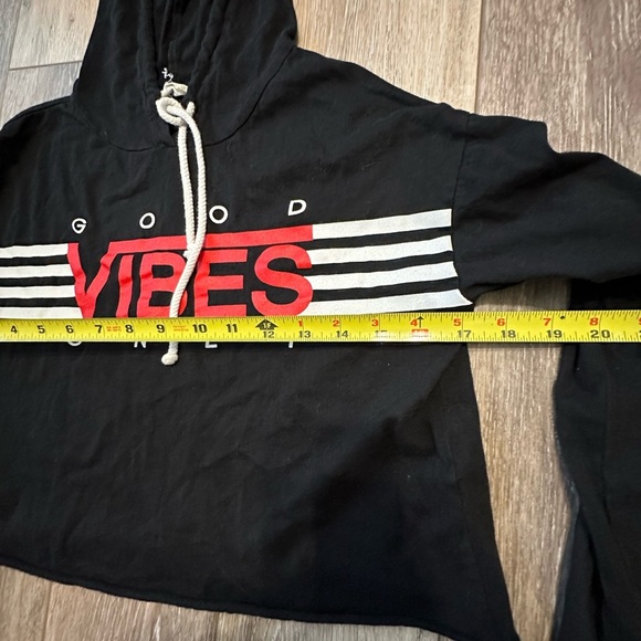 🛍️ Local Lab Cute Cropped hoodie with white straps great condition. - Picture 3 of 6